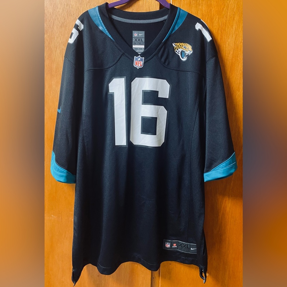 NFL Jags Trevor Lawrence Jersey NWOT